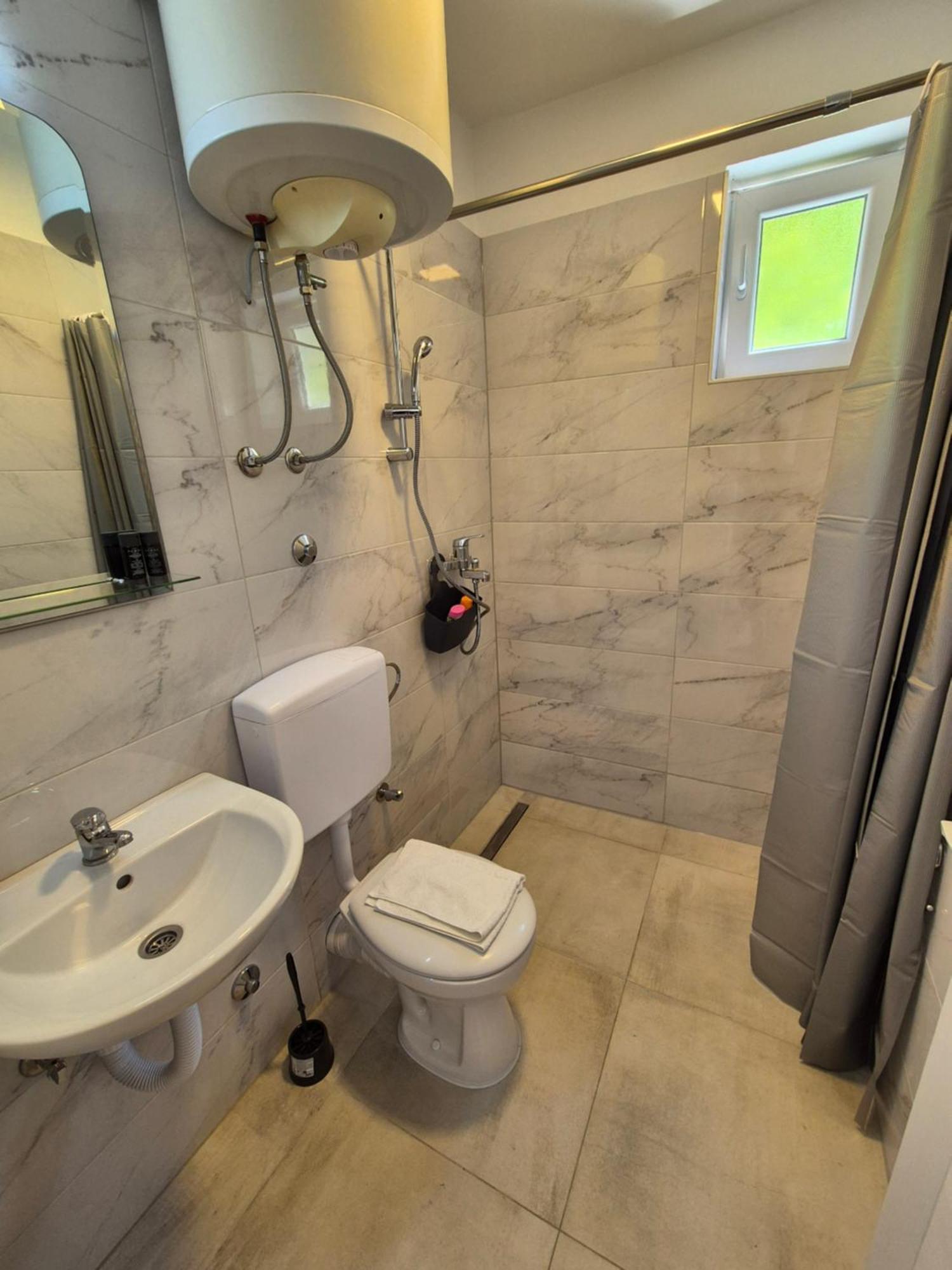 Old Town Bistrik - Free Parking Apartment Сараево Екстериор снимка